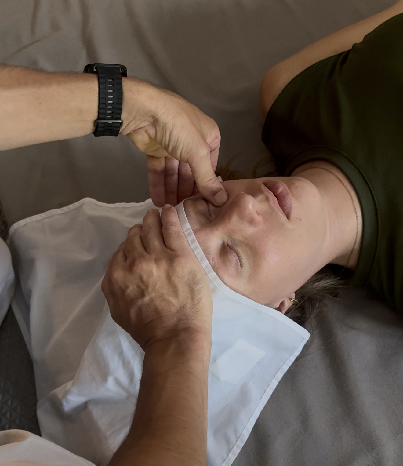 Aplicación orbital y sien